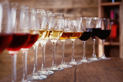 Qual è la giusta sequenza dei vini a tavola?
