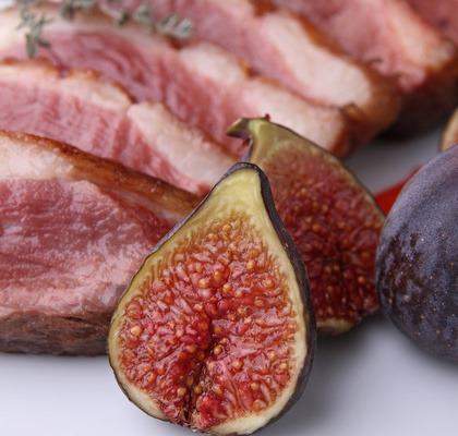 Cosa bere con il petto d'anatra ai fichi?